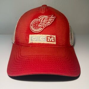 CCM Detroit Red Wings Retro Faded SnapBack Cap